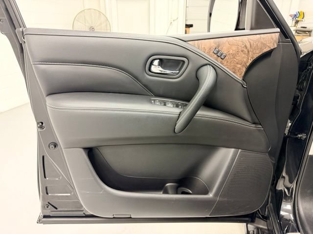 Used 2023 INFINITI QX80 Premium Select w/ Cargo Package AWD/4WD image 22