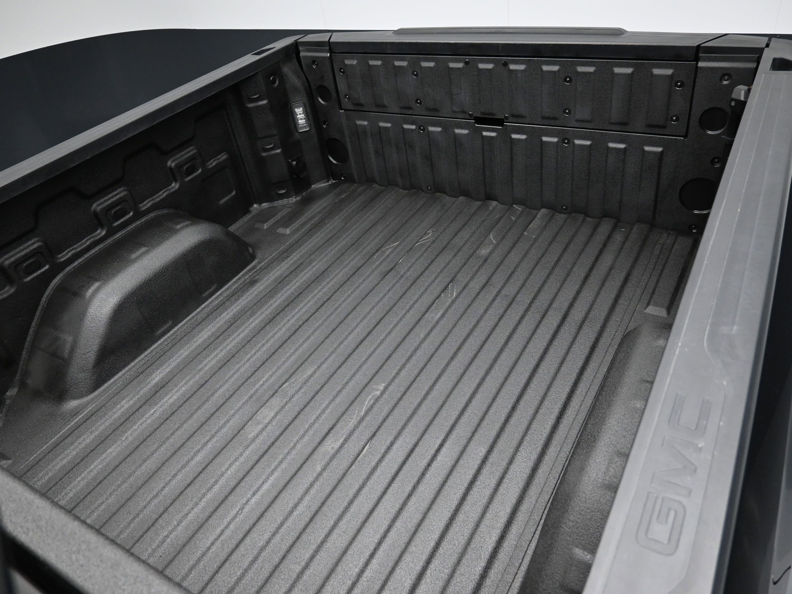 Used 2022 GMC Sierra 1500 AT4X image 42