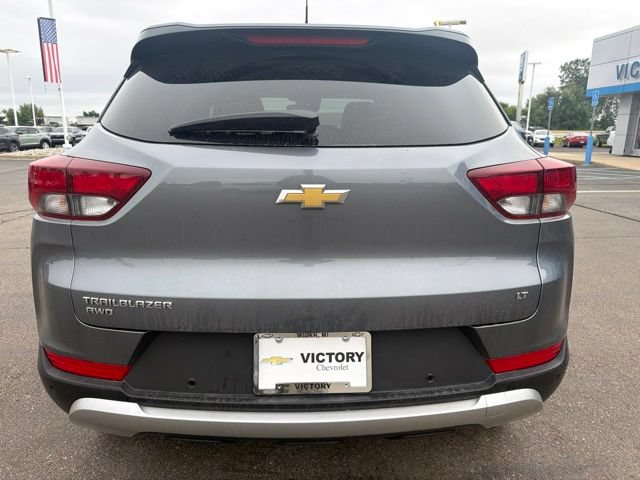 Used 2021 Chevrolet TrailBlazer LT w/ Premium Seating Package AWD/4WD image 5