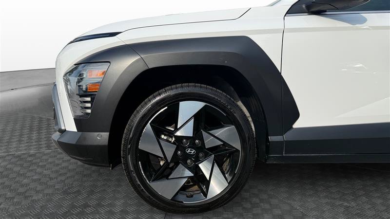 Used 2024 Hyundai Kona Limited AWD/4WD image 9