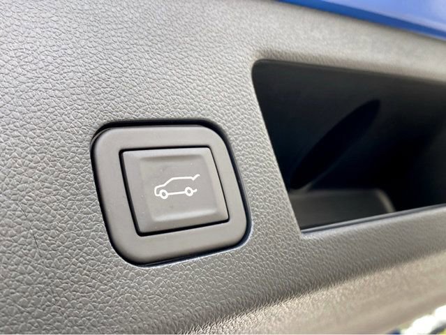 New 2025 Chevrolet Equinox RS w/ Safety and Technology Package FWD image 28