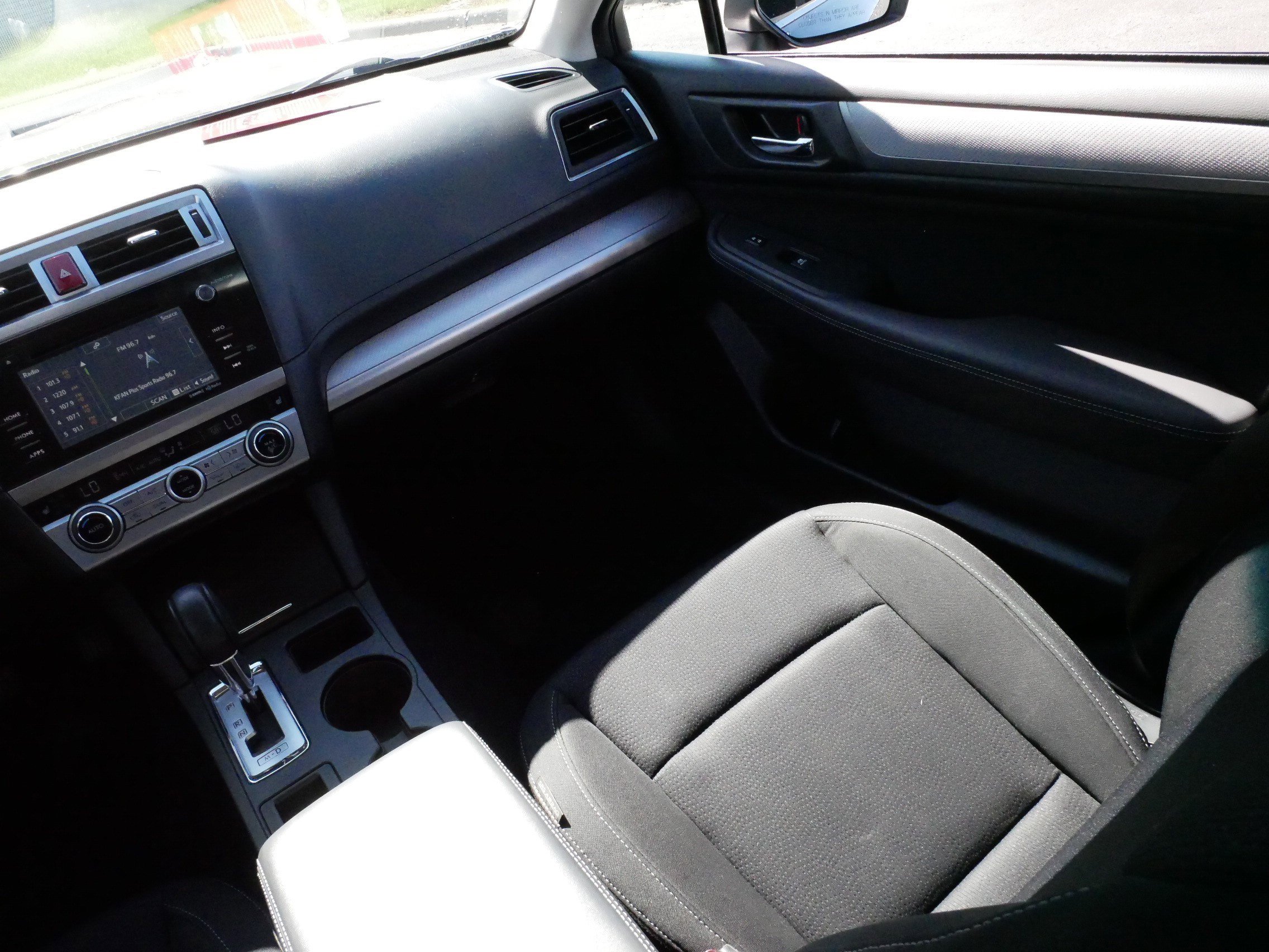 Used 2015 Subaru Legacy 2.5i Premium AWD/4WD image 11