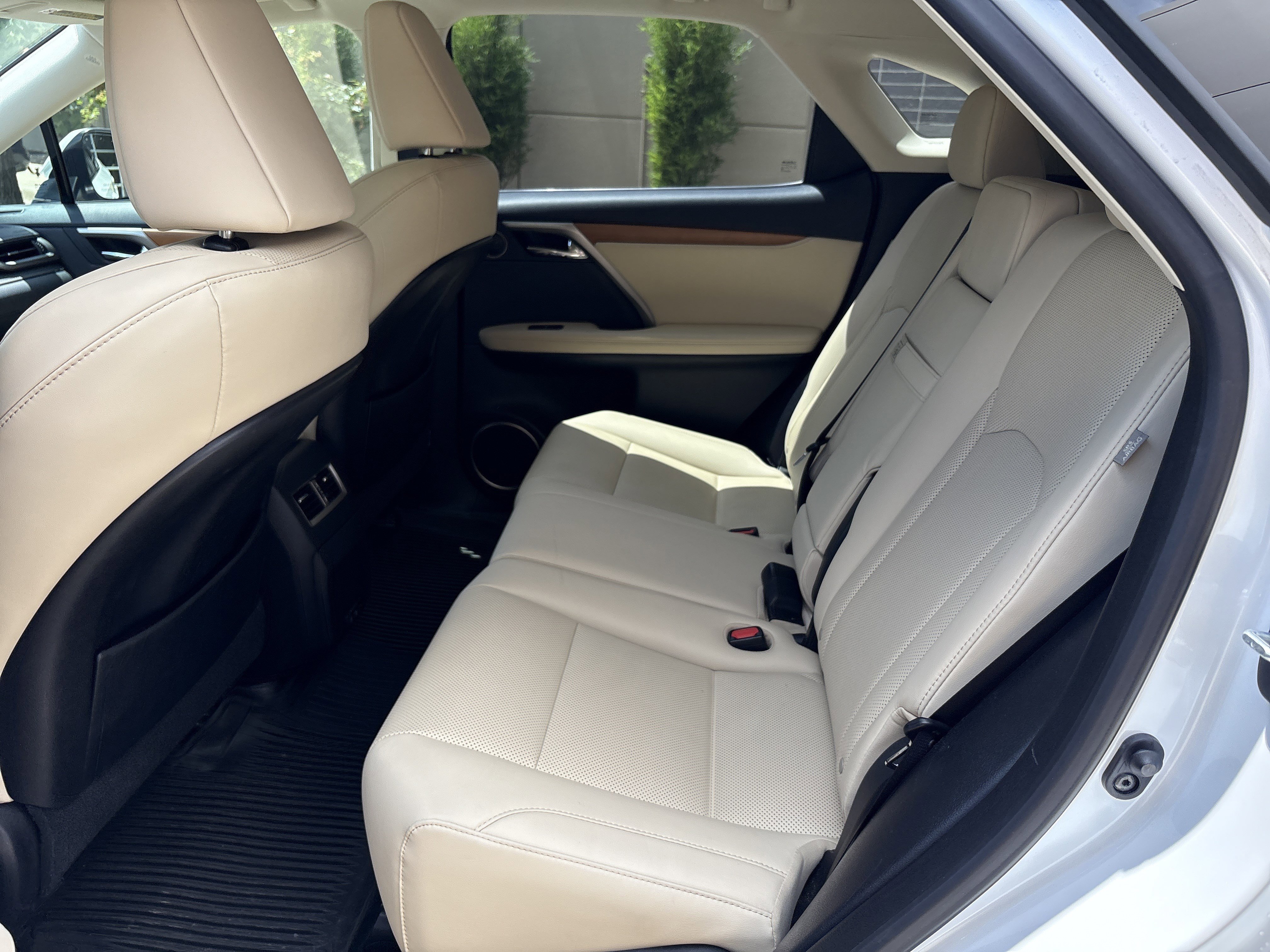 Certified 2022 Lexus RX 350 AWD w/ Premium Package image 31