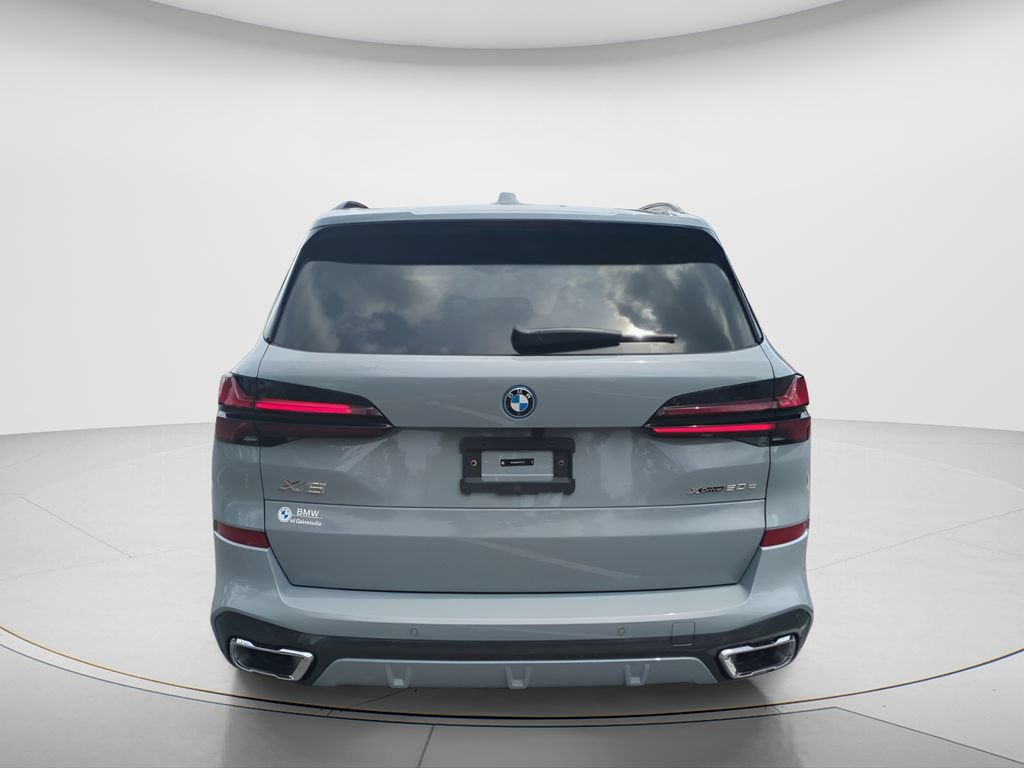 New 2026 BMW X5 xDrive50e w/ M Sport Package AWD/4WD image 6