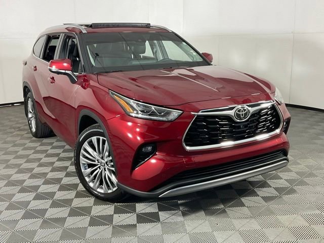 Used 2024 Toyota Highlander Platinum AWD/4WD image 41