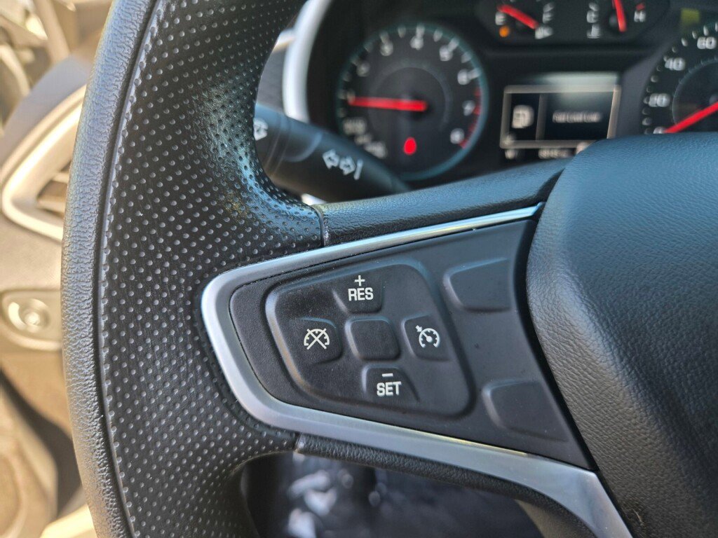 Used 2022 Chevrolet Malibu LT image 23