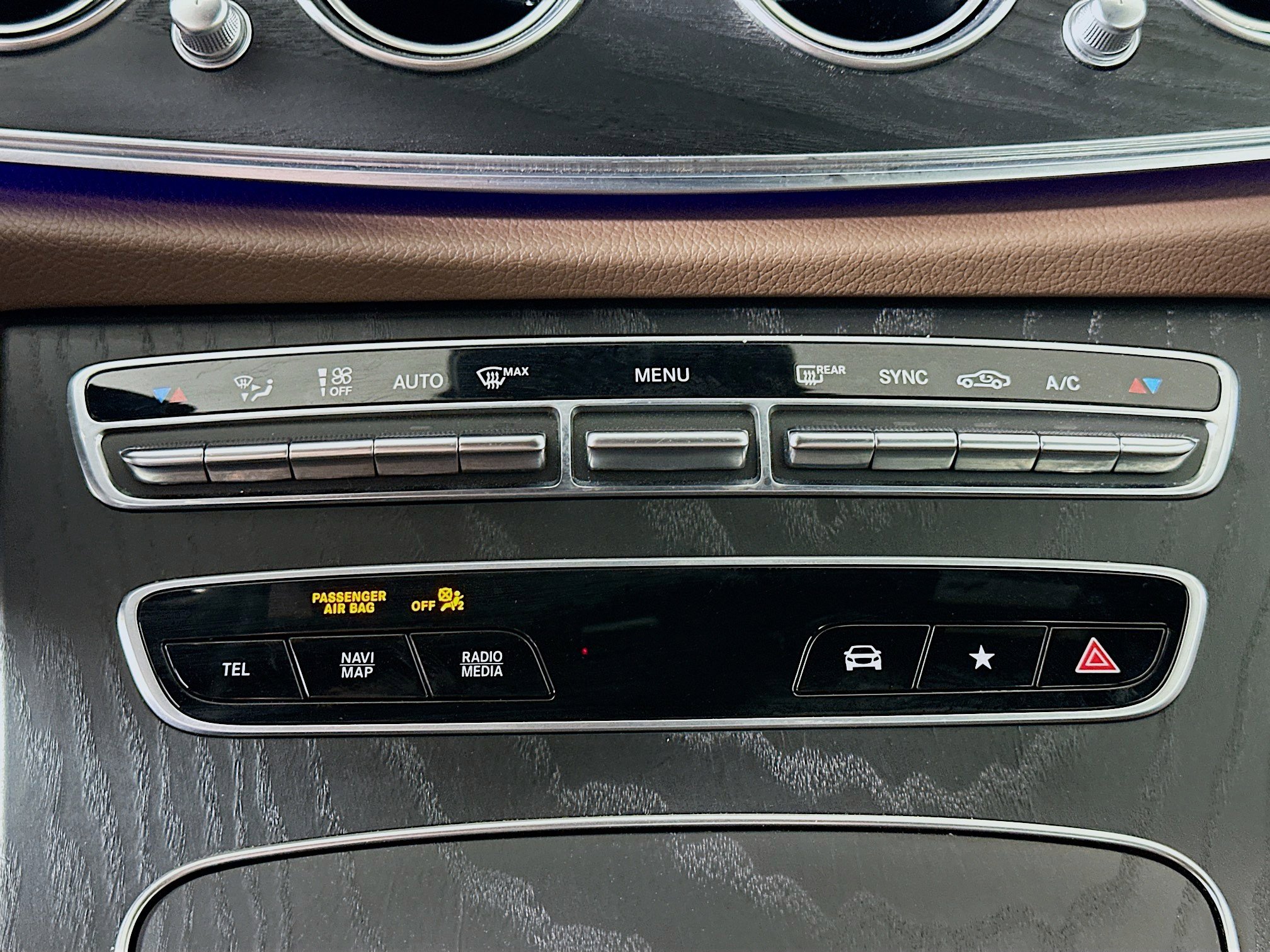 Used 2021 Mercedes-Benz E 350 4MATIC Sedan image 24