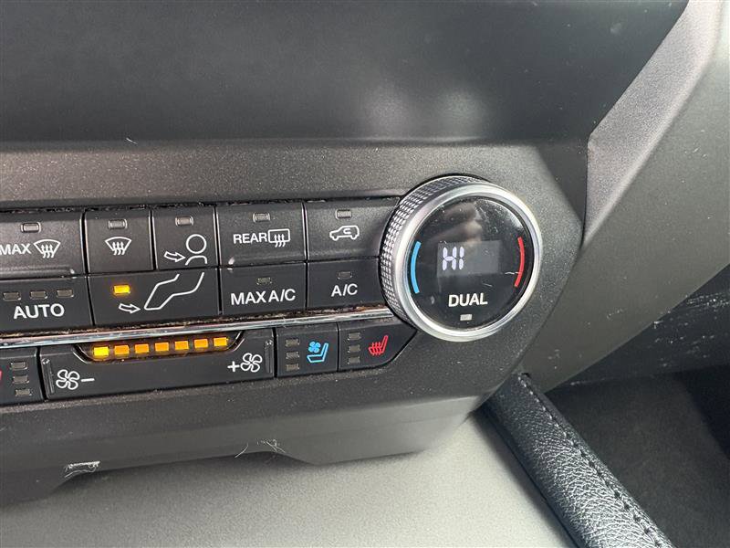 Used 2021 Ford Expedition XLT AWD/4WD image 19