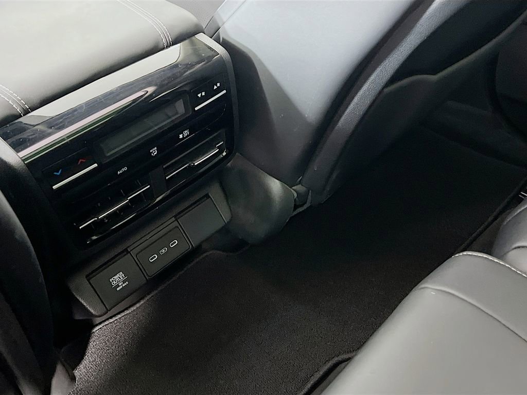 Used 2025 Acura MDX SH-AWD w/ Technology Package image 26