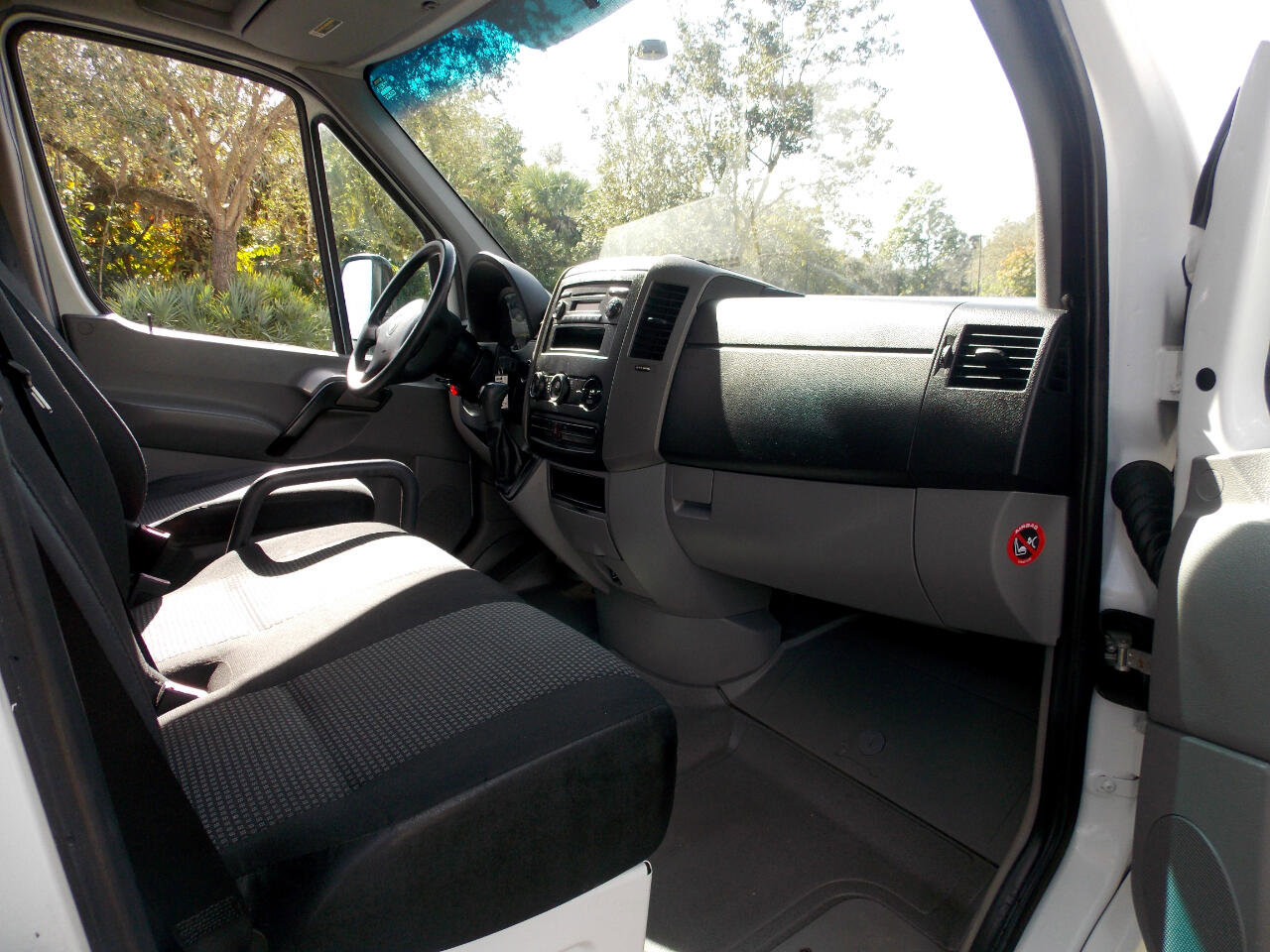 Used 2007 Dodge Sprinter 3500 image 16