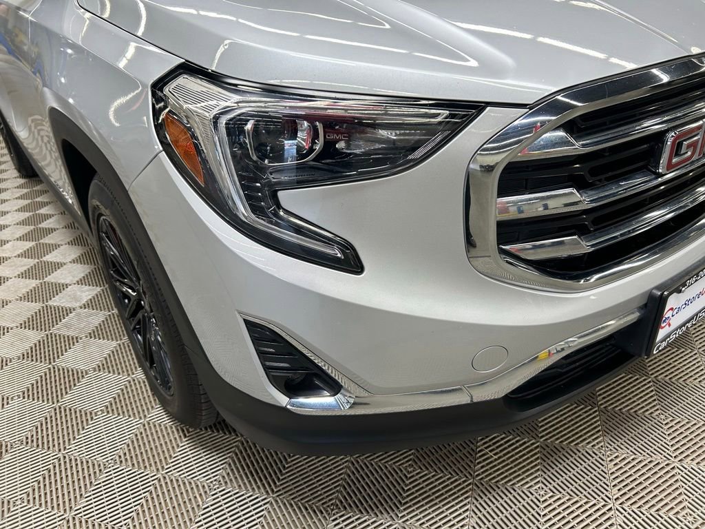 Used 2021 GMC Terrain SLT FWD image 3