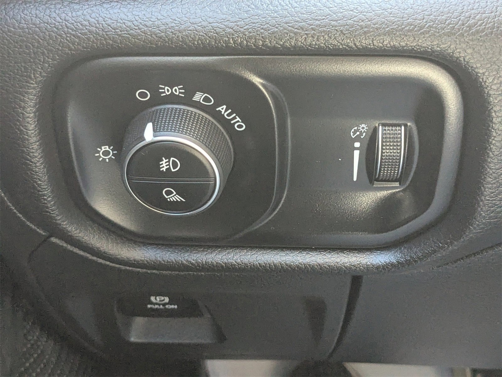 Used 2024 RAM 1500 Big Horn image 25