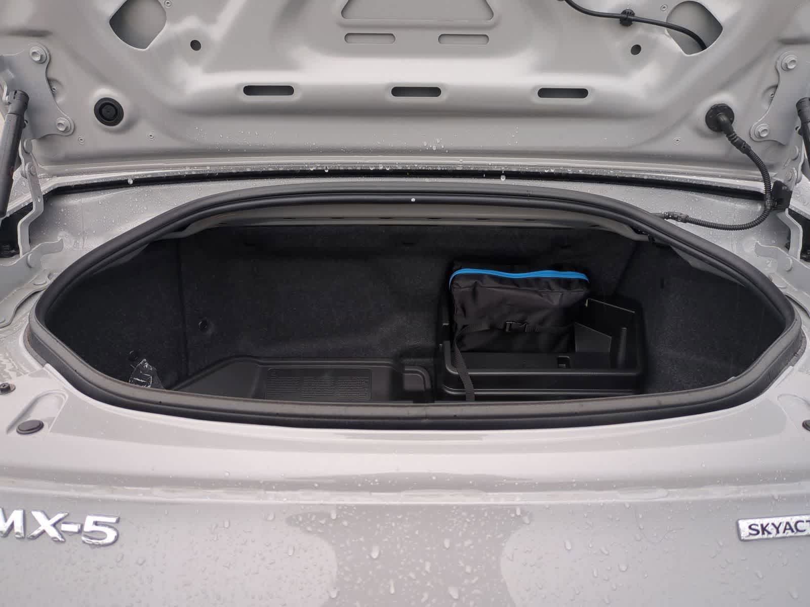 New 2026 MAZDA MX-5 Miata RF Grand Touring w/ Weather Package RWD image 31