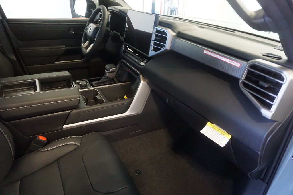 New 2026 Toyota Tundra Limited AWD/4WD image 27