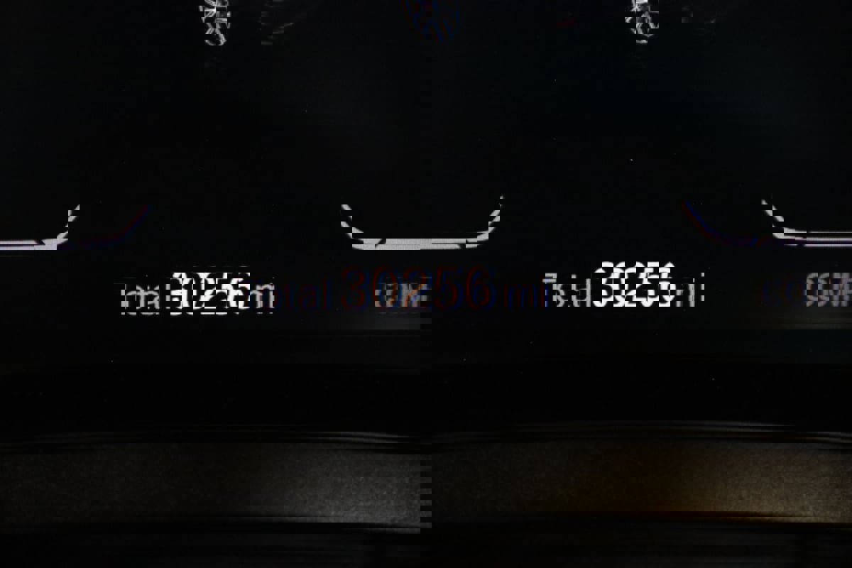 Used 2021 BMW 430i Convertible w/ Premium Package image 17