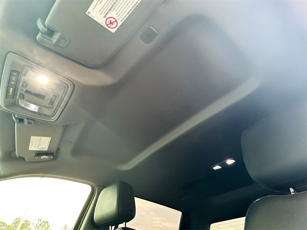 Used 2020 Chevrolet Silverado 2500 LTZ image 11