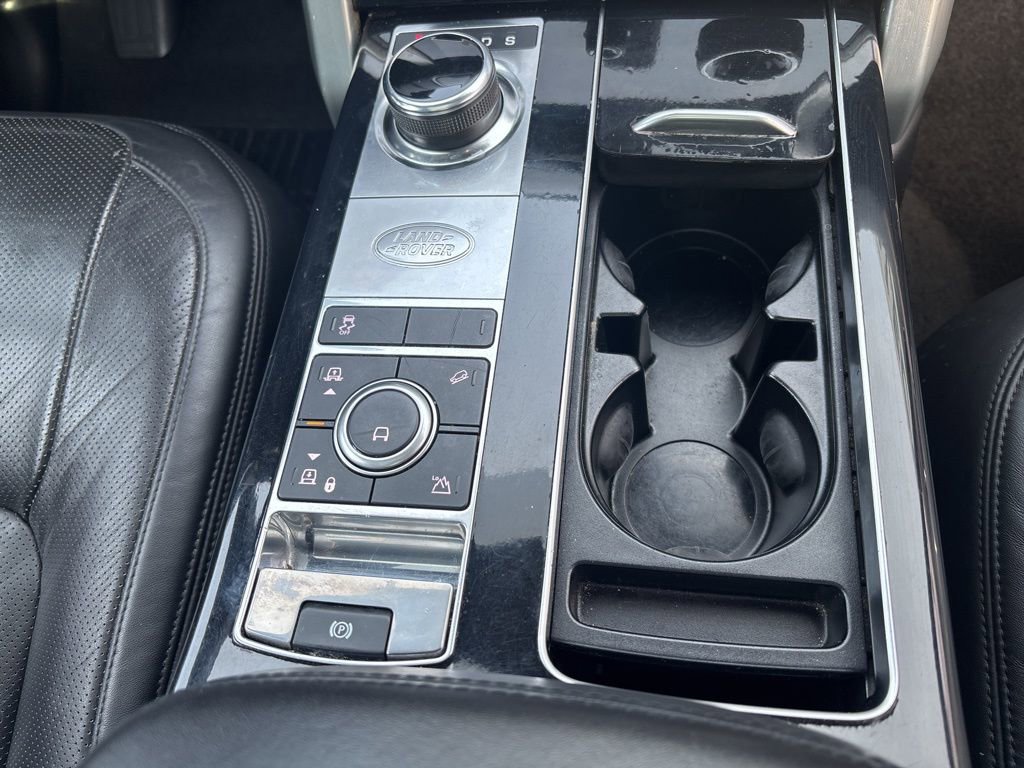 Used 2020 Land Rover Range Rover HSE image 35