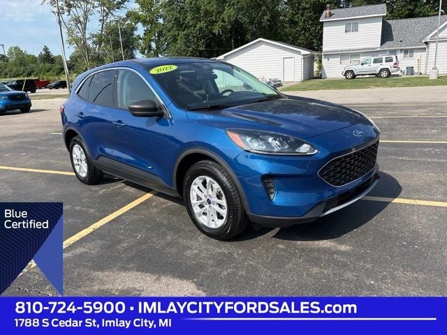 Used 2022 Ford Escape SE w/ Cold Weather Package AWD/4WD image 1