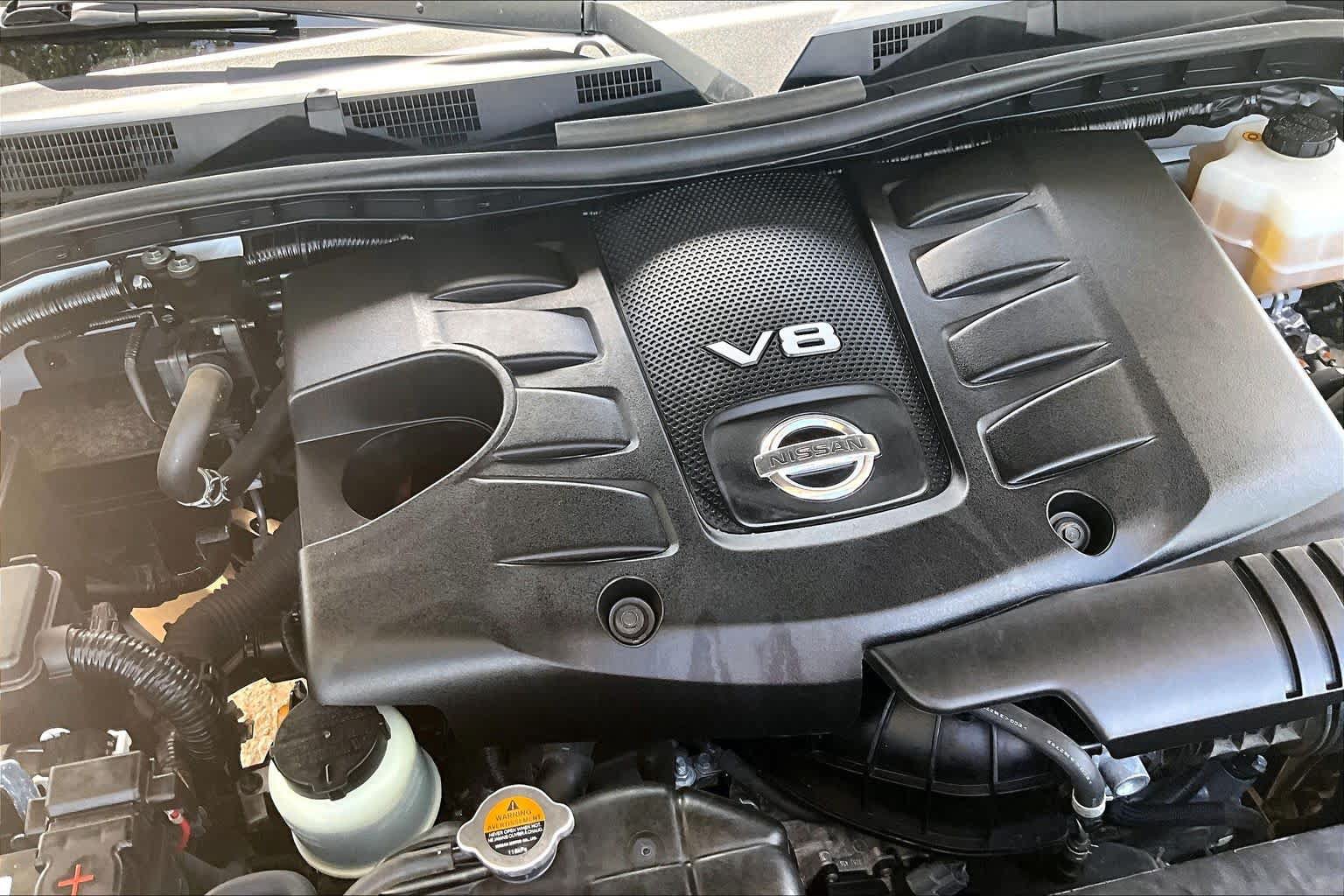 Used 2022 Nissan Armada Platinum w/ Captain's Chairs Package AWD/4WD image 33