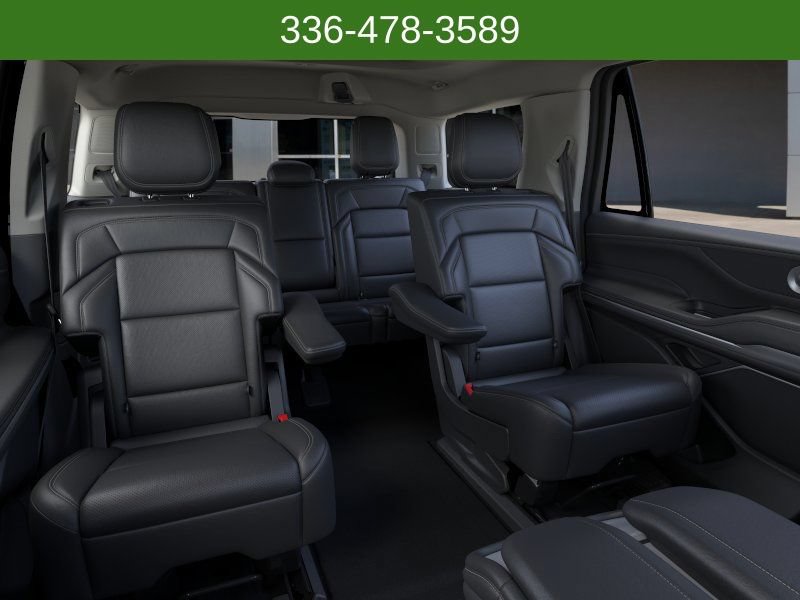 New 2026 Lincoln Navigator Reserve AWD/4WD image 11