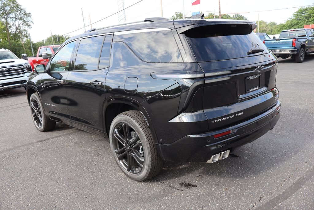 New 2026 Chevrolet Traverse High Country w/ LPO, Floor Liner Package AWD/4WD image 3