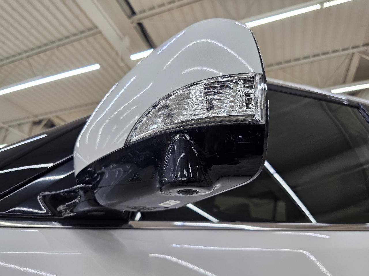 Used 2019 INFINITI QX80 Luxe w/ 22" Wheel Package AWD/4WD image 11