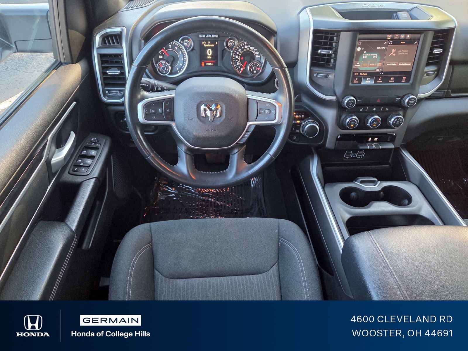 Used 2023 RAM 1500 Big Horn AWD/4WD image 10