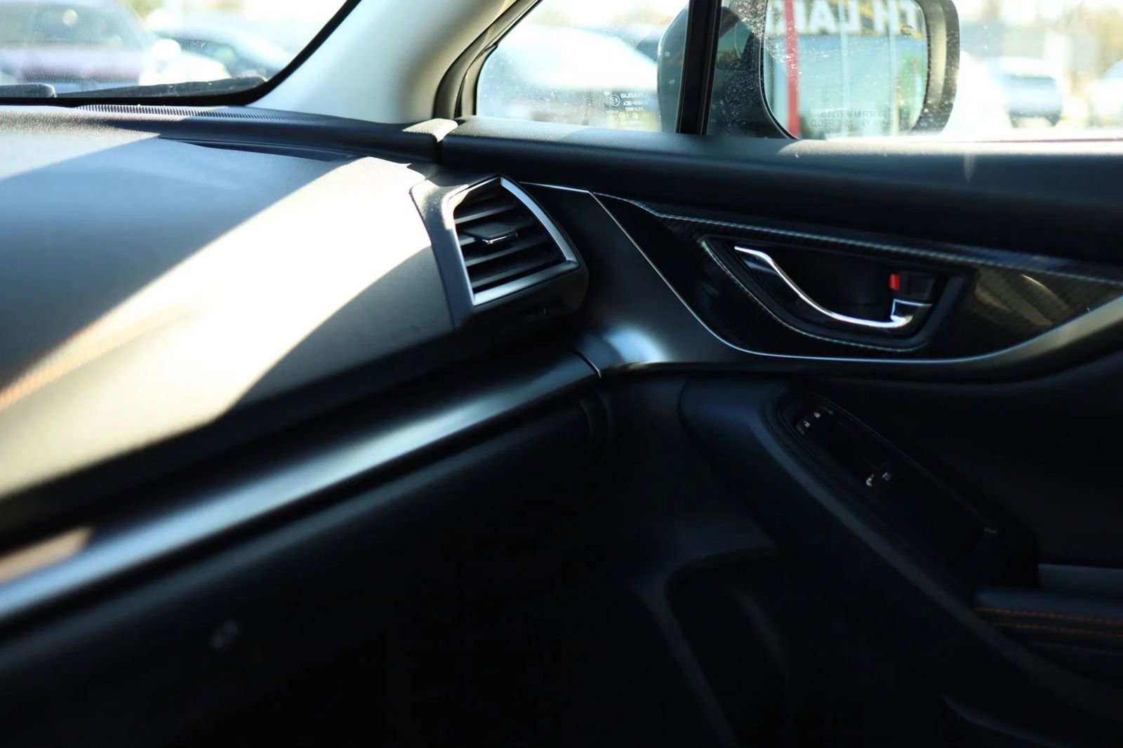 Used 2019 Subaru Crosstrek 2.0i Limited w/ Moonroof Package w/Navigation AWD/4WD image 32