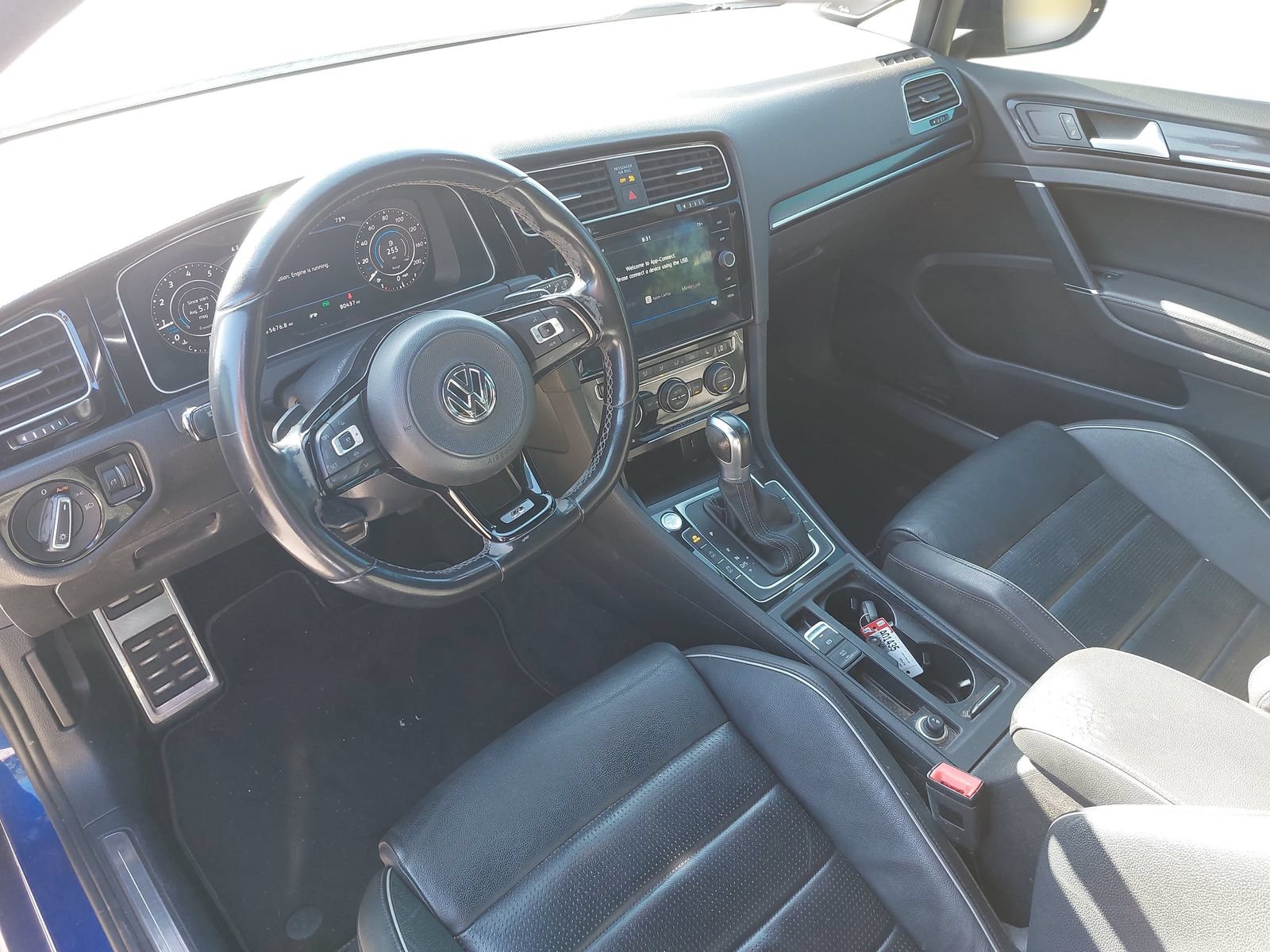 Used 2019 Volkswagen Golf R 4-Door AWD/4WD image 5