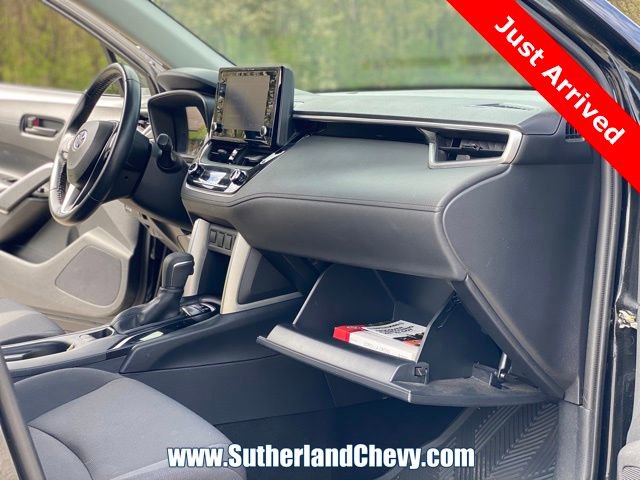 Used 2022 Toyota Corolla Cross LE image 19