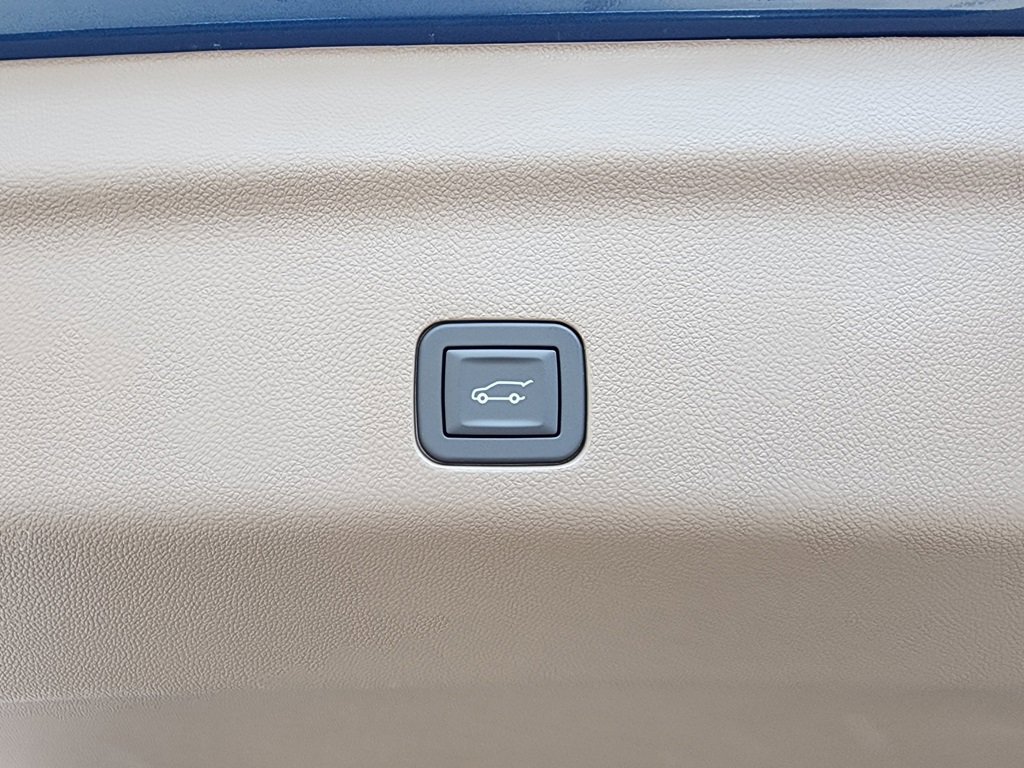 New 2026 GMC Yukon XL Denali w/ Sun & Power Step Package image 56