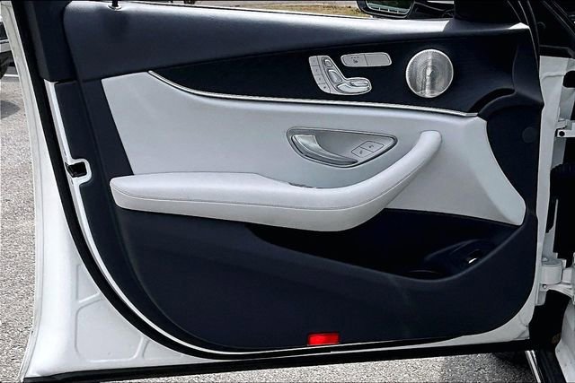 Used 2022 Mercedes-Benz E 450 4MATIC All-Terrain Wagon image 17