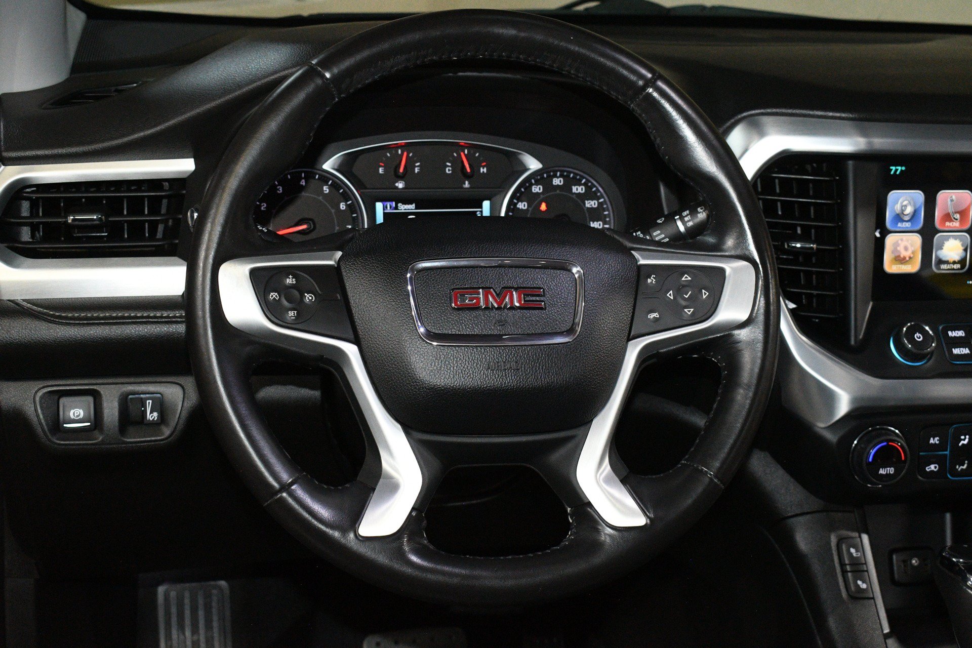Used 2019 GMC Acadia SLT FWD image 27