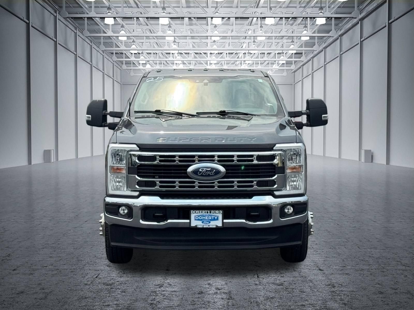 Used 2024 Ford F350 XLT AWD/4WD image 13