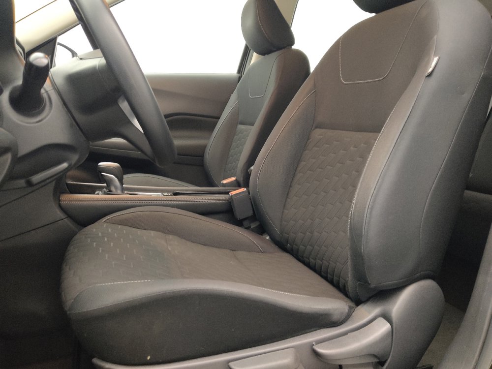 Used 2023 Nissan Kicks SV FWD image 17