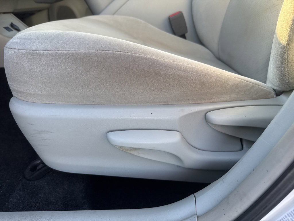 Used 2014 Toyota Prius Two image 16