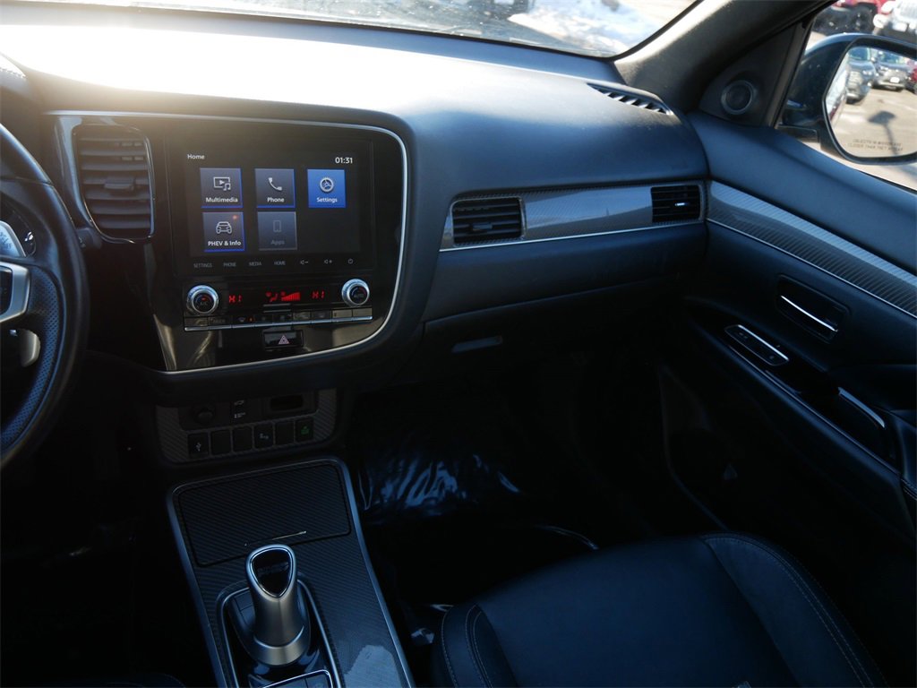 Used 2020 Mitsubishi Outlander SEL image 15