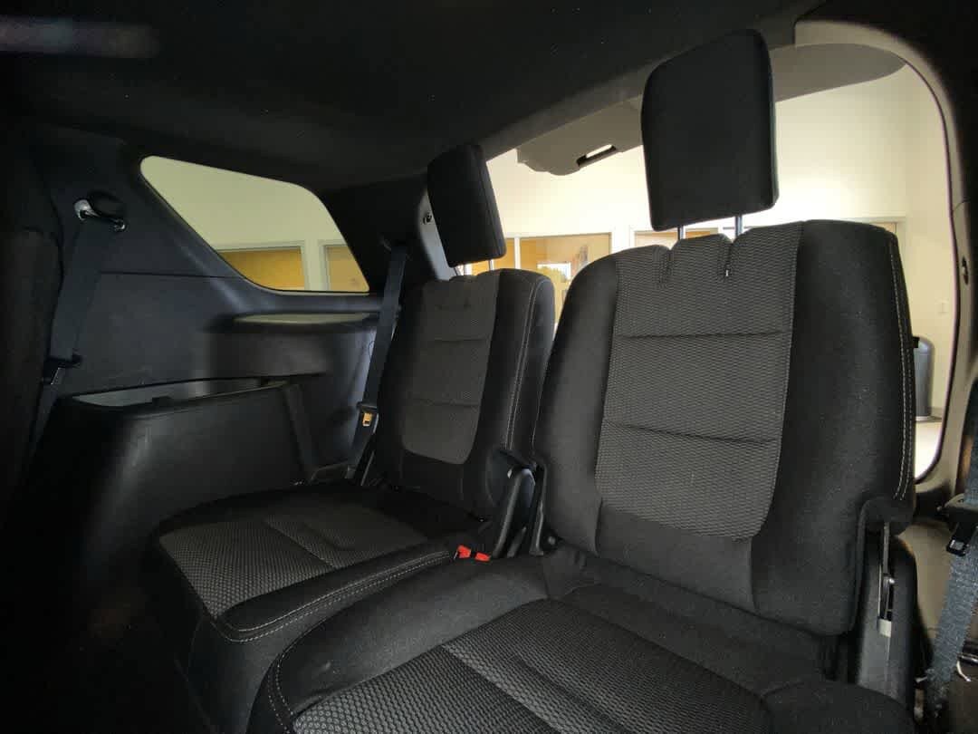 Used 2019 Ford Explorer XLT AWD/4WD image 25