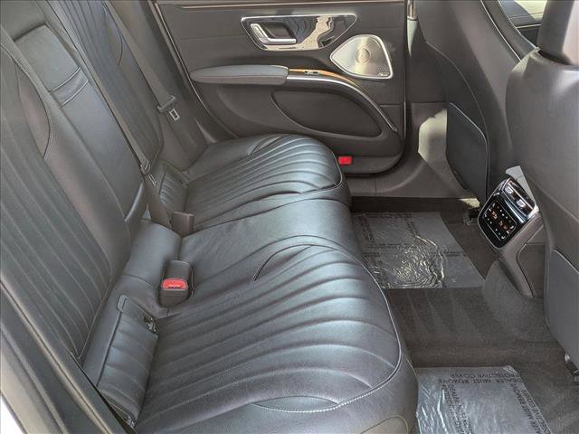 Used 2022 Mercedes-Benz EQS 580 4MATIC Sedan image 22