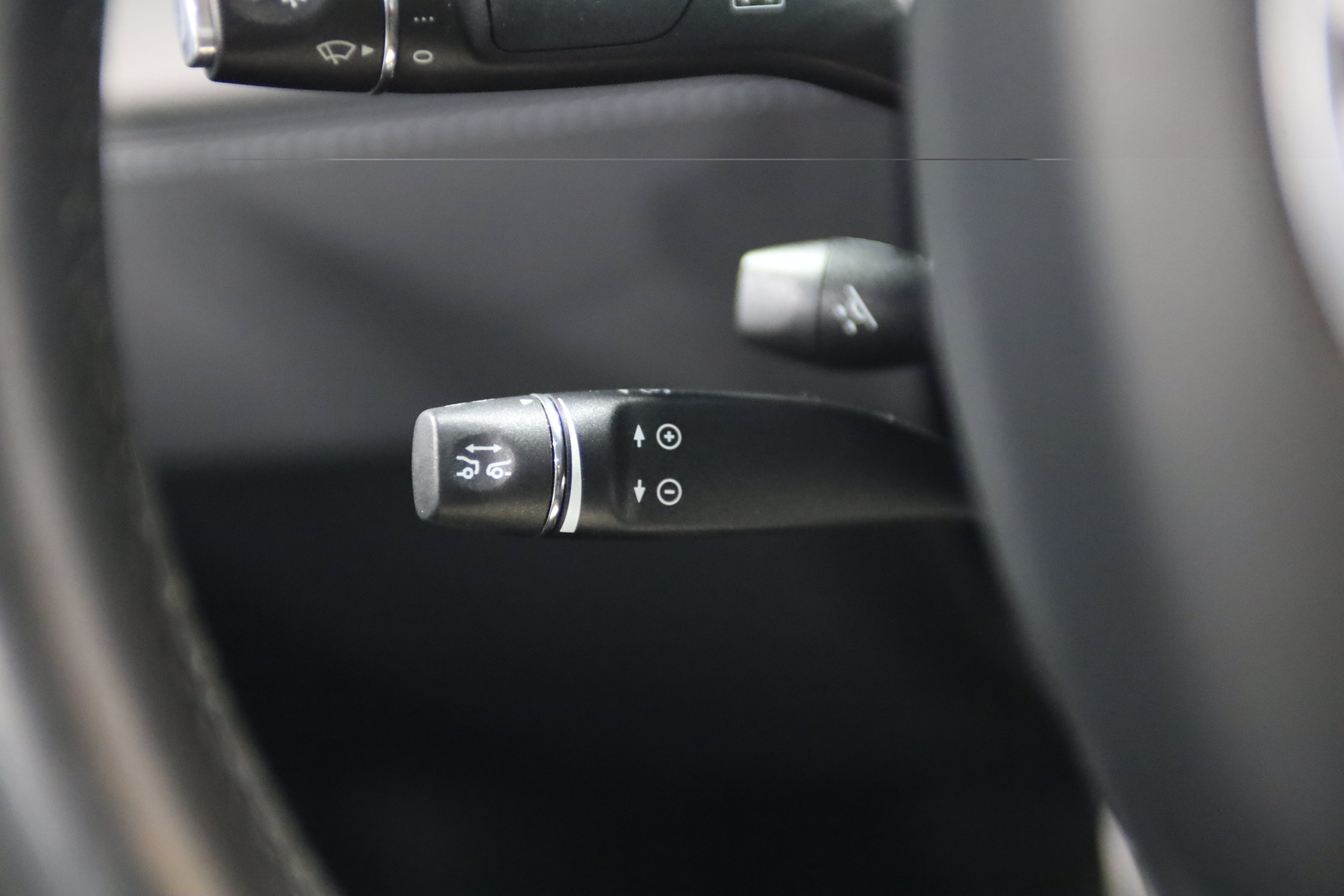 Used 2019 Tesla Model S Long Range AWD/4WD image 21