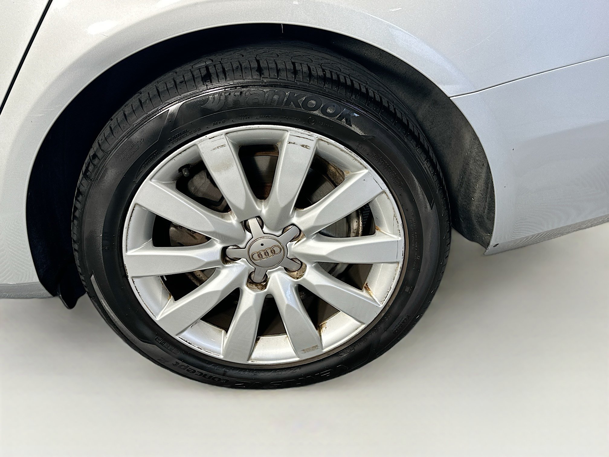 Used 2013 Audi A4 2.0T Premium w/ Lighting Pkg AWD/4WD image 11