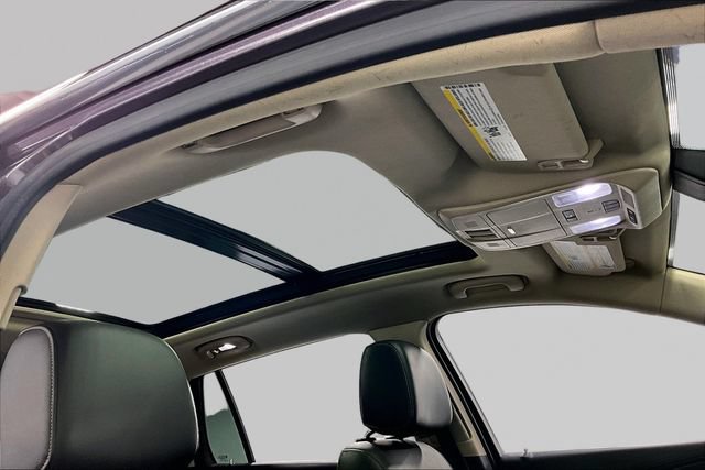 Used 2017 Buick Envision Premium AWD/4WD image 4