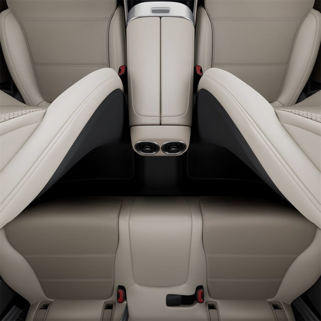 Used 2025 Mercedes-Benz GLC 300 image 47
