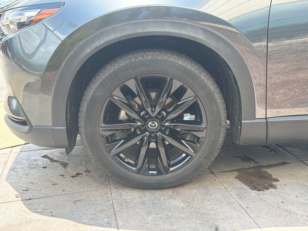 Used 2023 MAZDA CX-9 Touring Plus AWD/4WD image 12