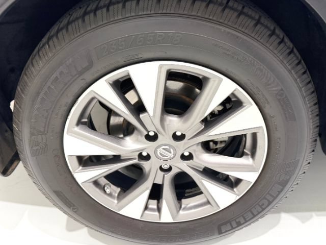 Used 2017 Nissan Murano S w/ Navigation Package FWD image 15