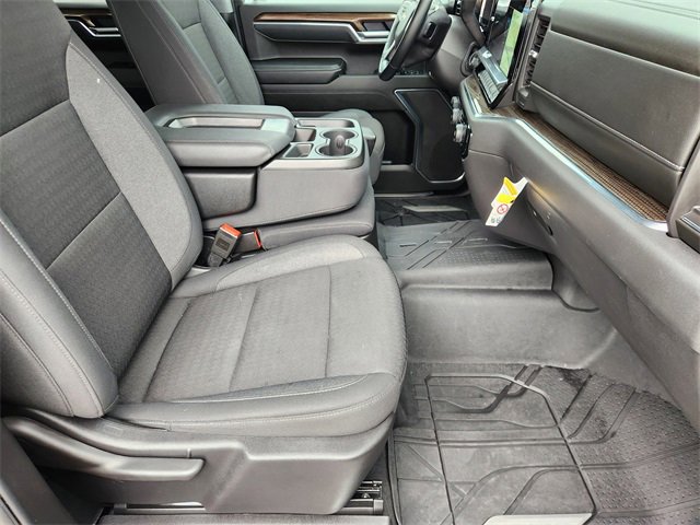 Used 2025 Chevrolet Silverado 1500 LT w/ Safety Package image 14
