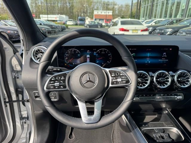 Certified 2023 Mercedes-Benz GLA 250 4MATIC image 15