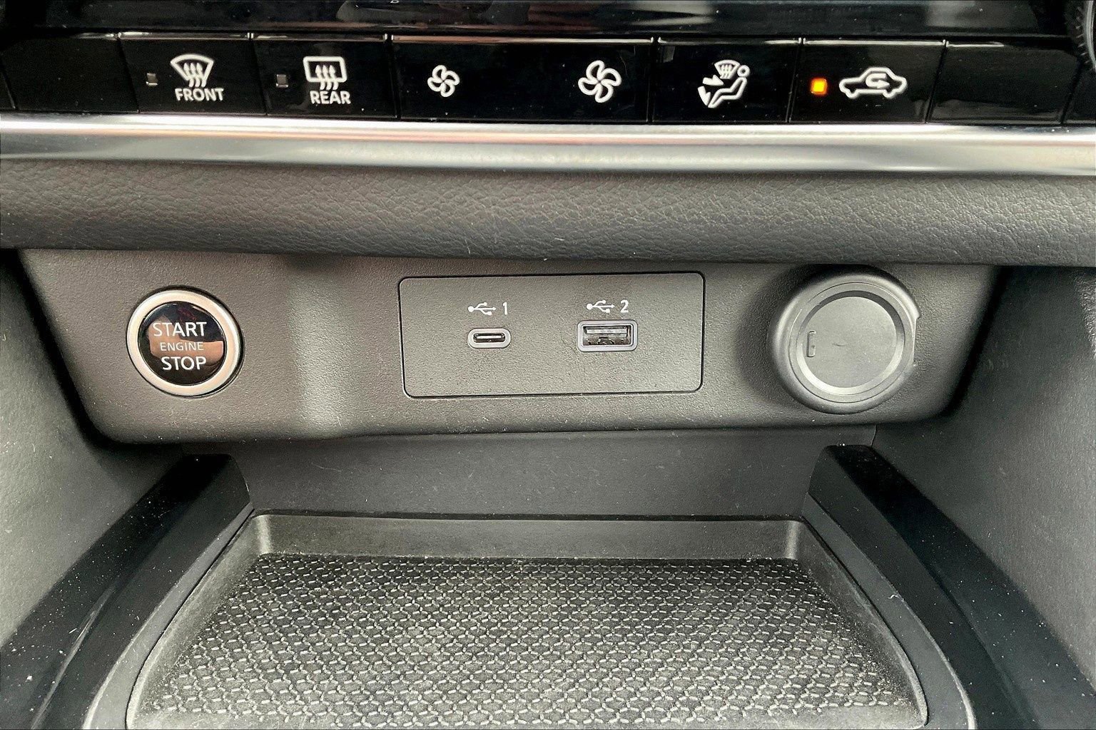 Certified 2023 Nissan Rogue SV image 39