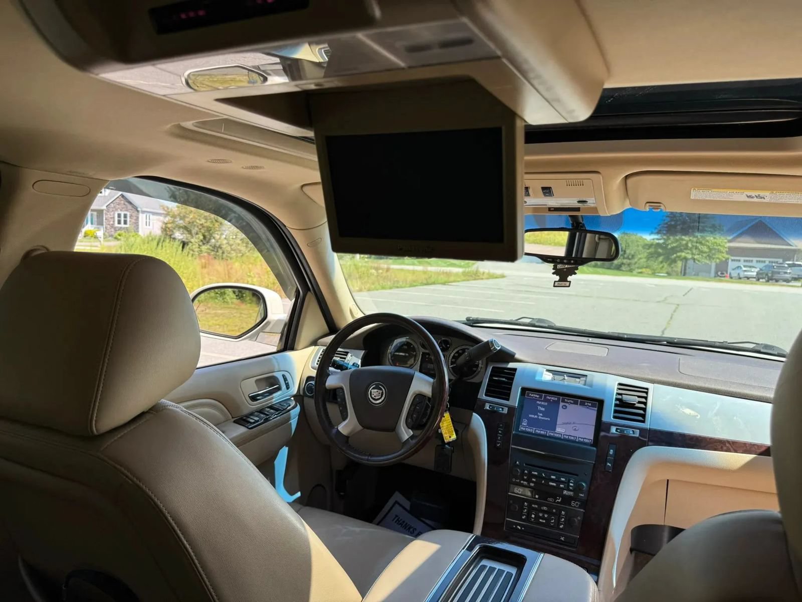 Used 2012 Cadillac Escalade Premium AWD/4WD image 20