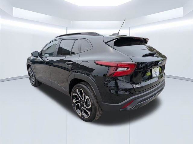 Used 2025 Chevrolet Trax RS w/ Driver Confidence Package image 6